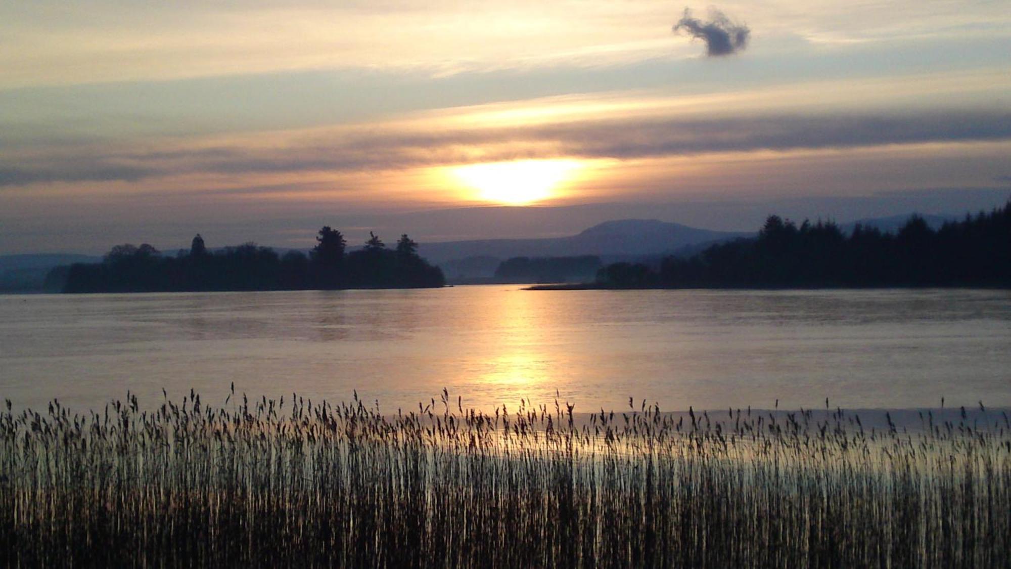 Karma Lake Of Menteith Hotel Port Of Menteith Екстериор снимка
